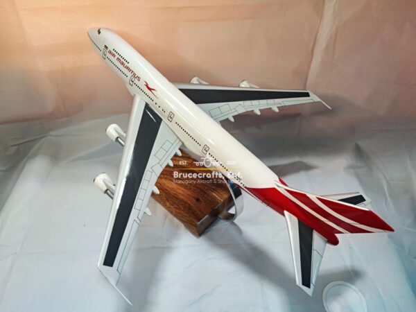 Model of B747-200 Air Mauritius with detailed craftsmanship.